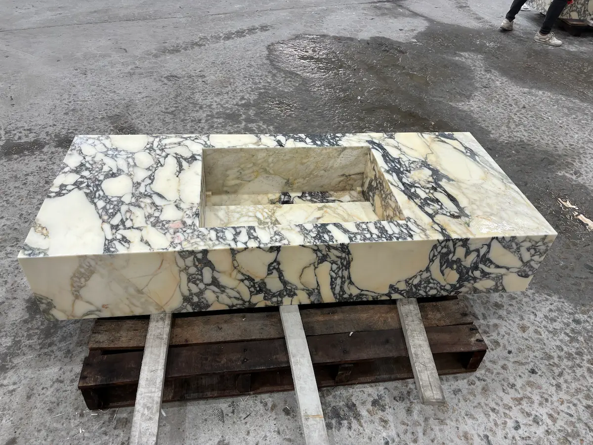 Viola Calacatta Marble Vanity Top Viola Calacatta Marble integrated vanity top with stone sink