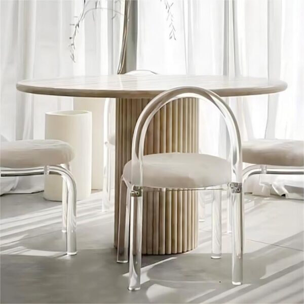 Cava Fluted Round Beige Travertine Dining Table - 画像 (5)