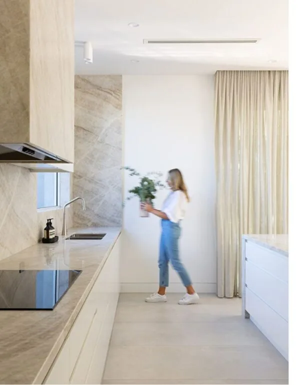 Taj Mahal Quartzite Apartment