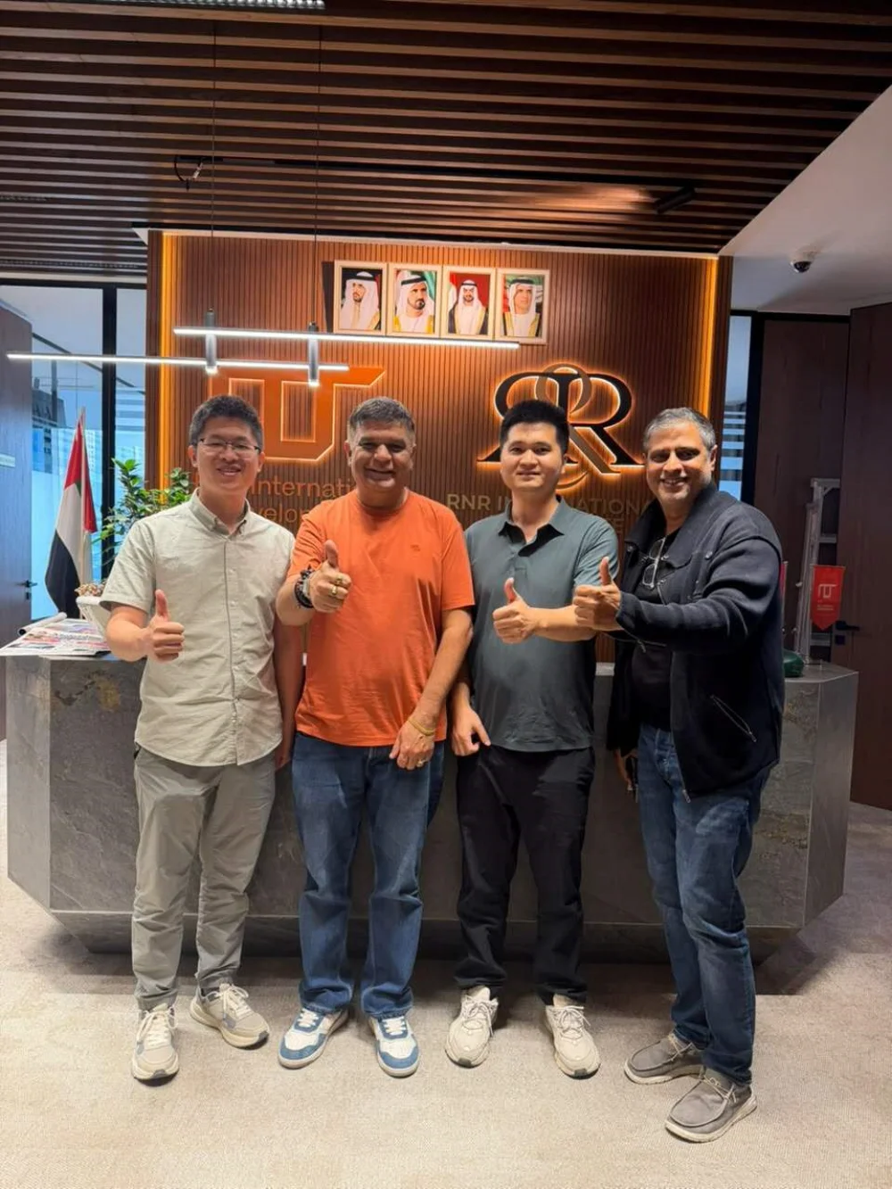 hrst-stone-middle-east-client-group-photo